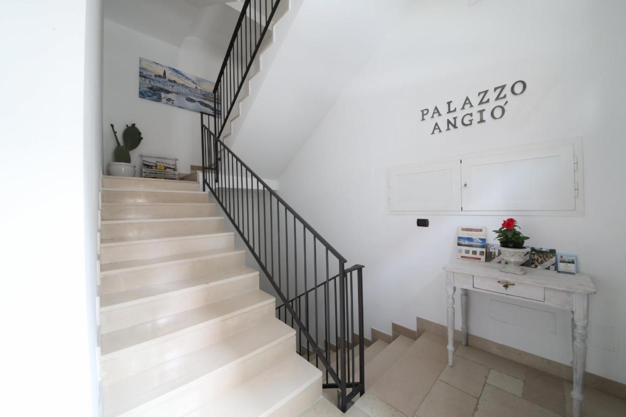 Appartamento Palazzo Angio' Monopoli Esterno foto